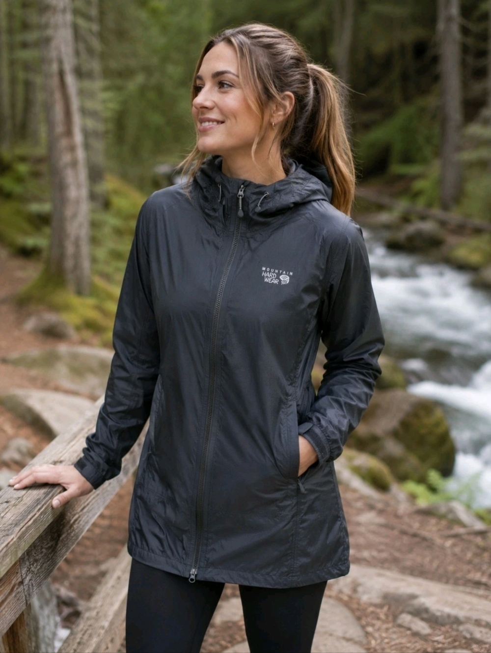 Mountain Hardwear Plasmic Dry.Q Evap Rain Jacket Women's XL Graphite